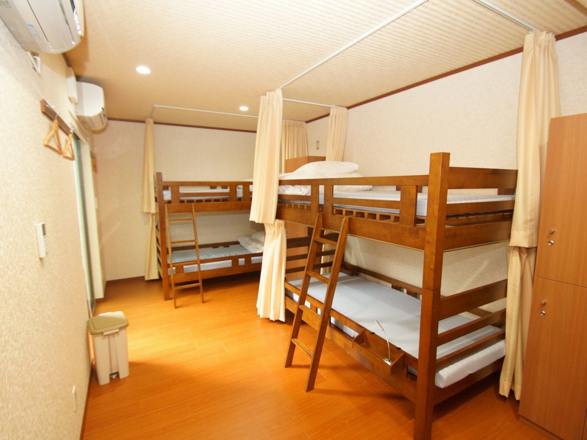 Guest House Na-No-Hana - Hostel, Caters To Women Quioto Exterior foto